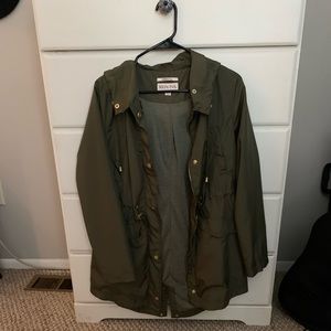 Water Resistant Windbreaker